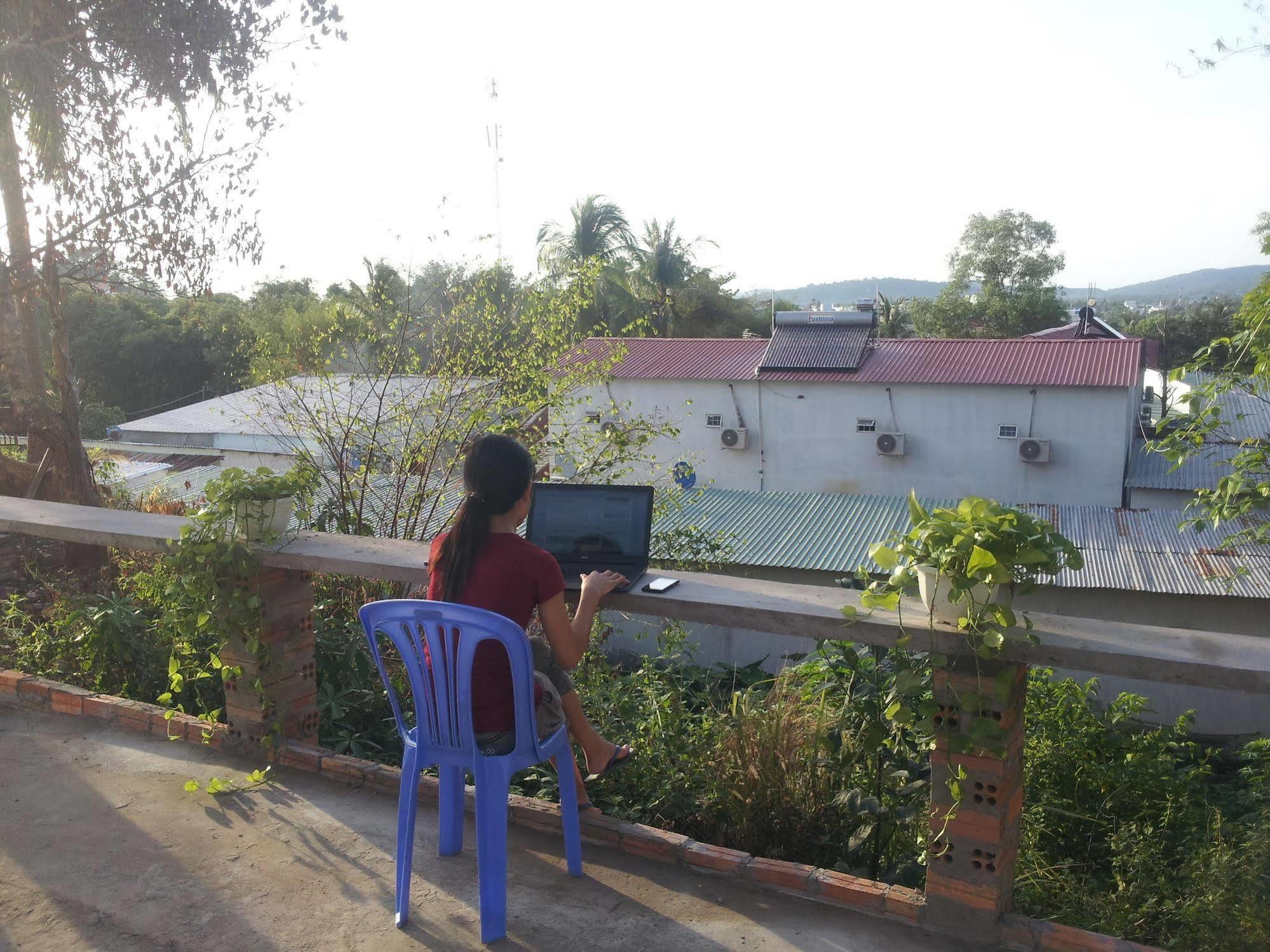 Be Home Hostel Phu Quoc Exterior foto